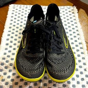 Brooks Wire 7💨track/distance spikes Unisex-Mens 6/Women’s 7, EUR 38.5